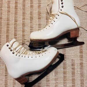 Custom Harlick High Testers with Coronation Ace Blades competition Ice Skates